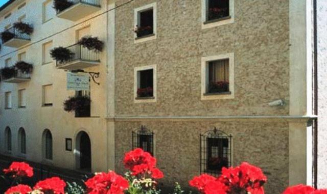 Hotel Margna Morbegno Zewnętrze zdjęcie
