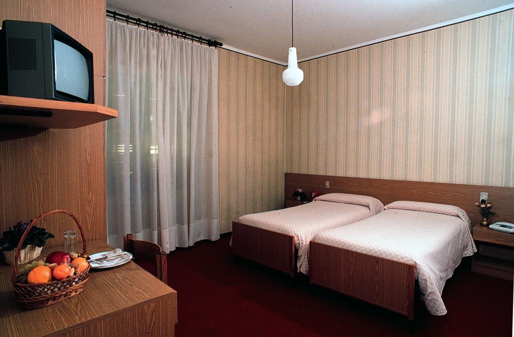 Hotel Margna Morbegno Zewnętrze zdjęcie