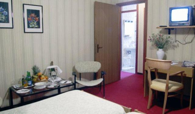Hotel Margna Morbegno Zewnętrze zdjęcie